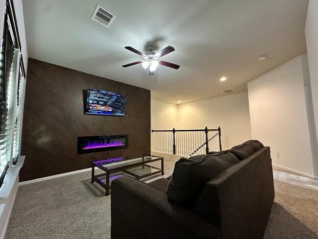 Building Photo - 3322 Harvest Meadow Ln