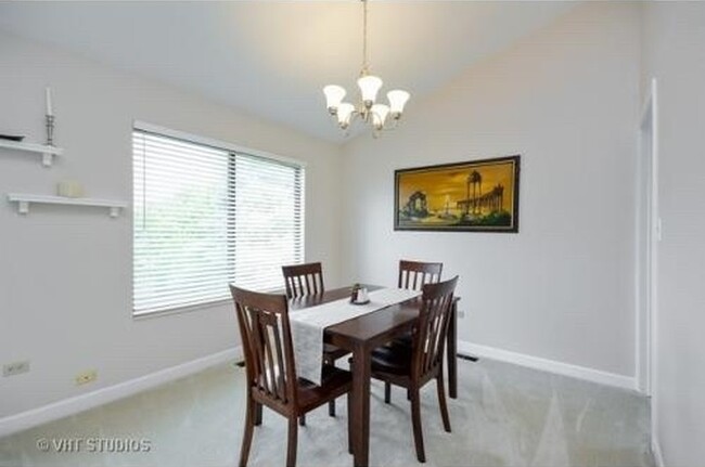 Dining Room - 80 Cedar Rdg