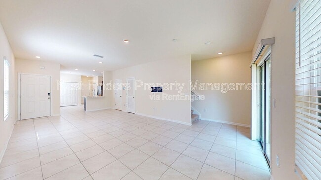 Building Photo - 905 Observatory Pkwy