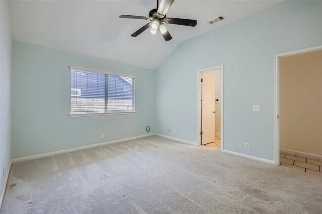 Building Photo - 903 Jasmine Trail