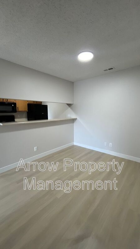 Building Photo - 2354 N 44th St