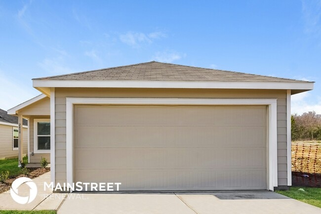 Building Photo - 2418 Great Belt Blvd