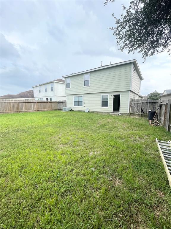 Building Photo - 8106 Sanders Forest Ct