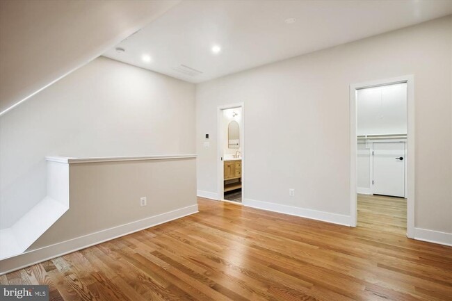 Building Photo - 3414 S Stafford St