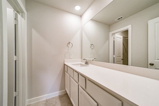 Building Photo - 16519 Texas Hill Country Rd