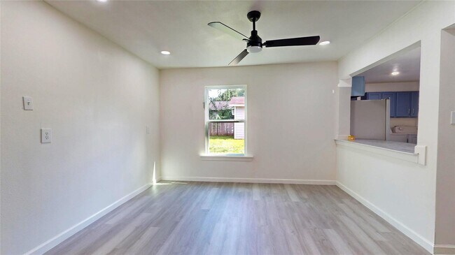 Building Photo - 3806 Cosby St