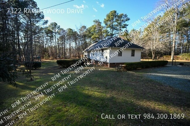Building Photo - 7122 Ramblewood Dr