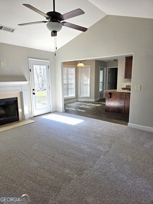 Building Photo - 1700 Riveredge Walk