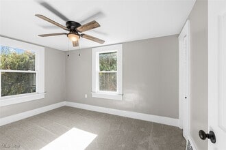 Building Photo - 1922 12th St