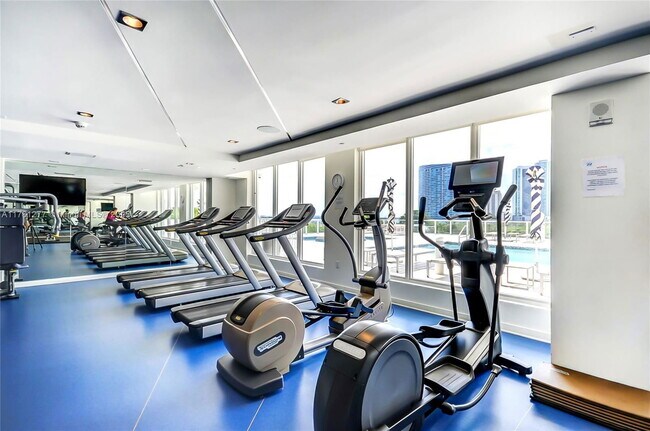 Building Photo - 4250 Biscayne Blvd