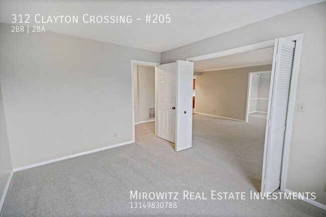 Building Photo - 312 Clayton Xing Dr