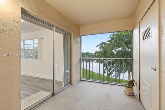 Building Photo - 15330 SW 106th Terrace