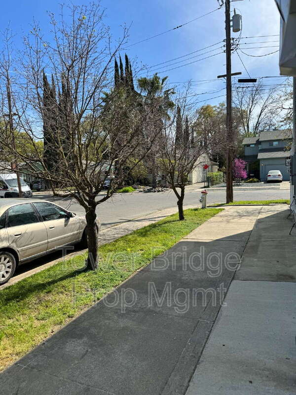 Building Photo - 3897 7th Ave