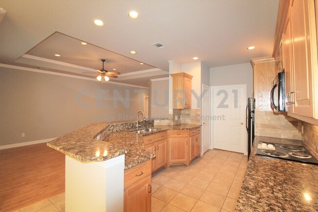 Building Photo - Beautiful 3/2/2 Home in Midlothian For Rent!