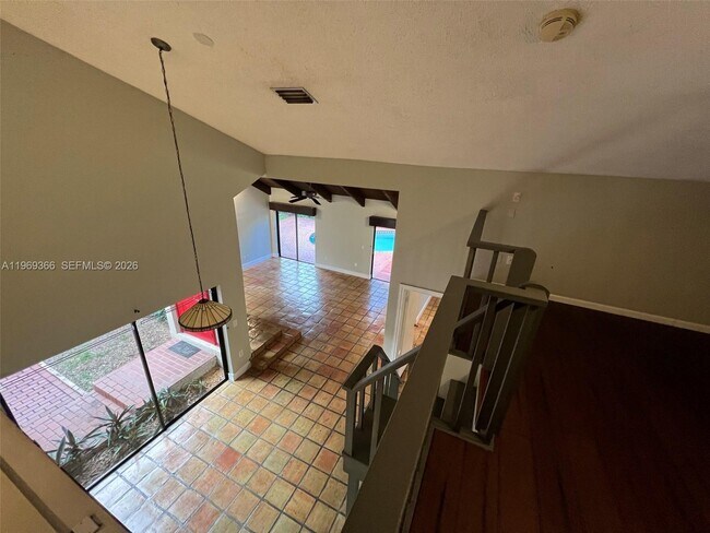 Building Photo - 7512 SW 95th Pl