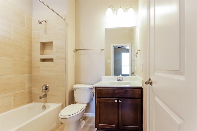Building Photo - 5647 Claymore Meadow Ln
