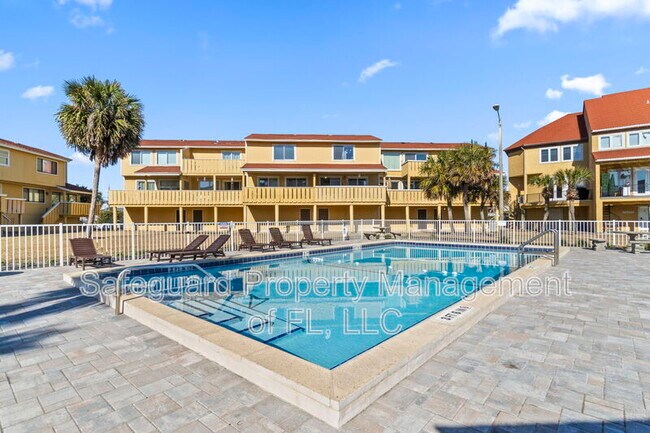 Building Photo - 1500 Via De Luna Dr