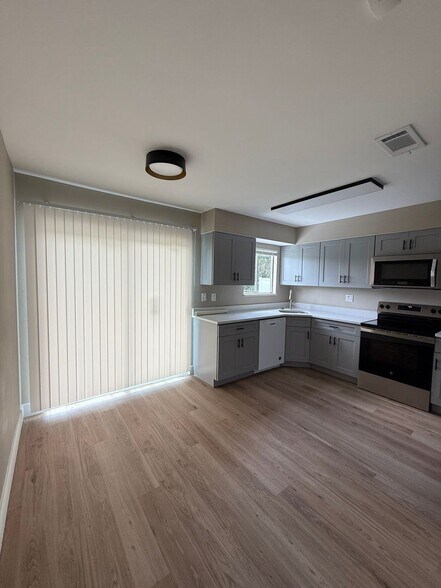 Building Photo - 1510 Massa St