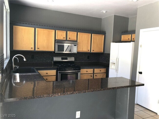 Building Photo - 8741 Emsdale Ct
