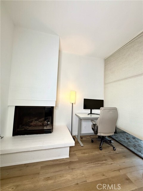 Building Photo - 9116 Marina Pacifica Dr N