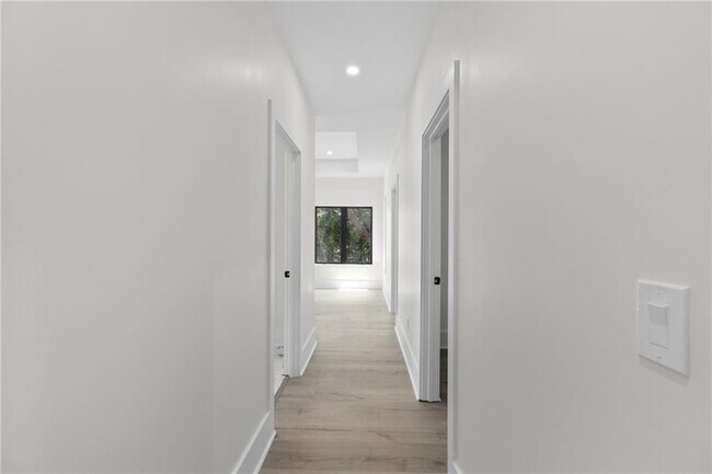 Building Photo - 2278 Tally Dr