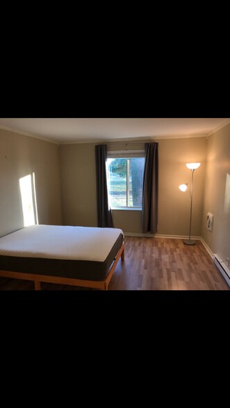 Bedroom - 2601 Hillsboro Pike