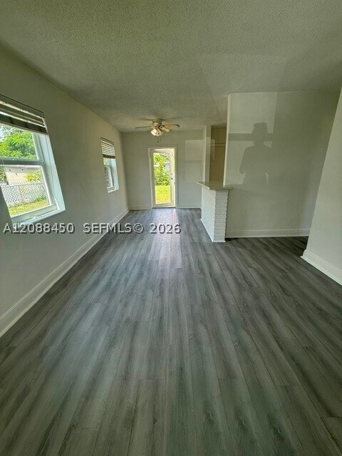 Building Photo - 1631 NW 14th Ct