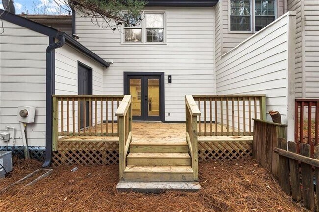 Building Photo - 1777 Twin Brooks Dr SE
