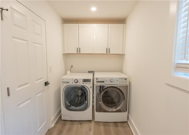 Building Photo - 3822 Bakers Ferry Rd SW