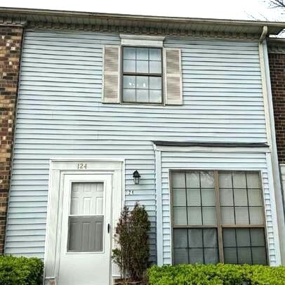 Primary Photo - 124 Elizabeths Ct