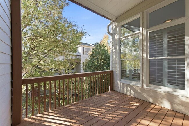 Building Photo - 5826 Riverstone Cir