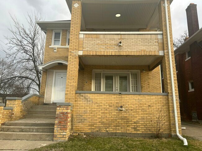 Building Photo - 1933 Taylor St