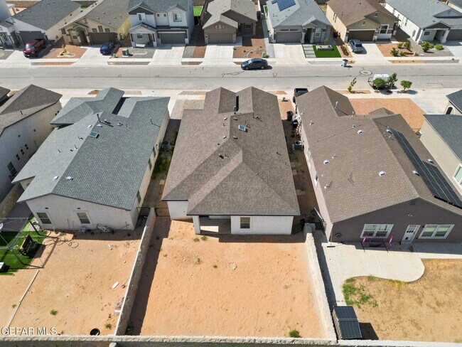 Building Photo - 14929 Tierra Fortaleza Ave