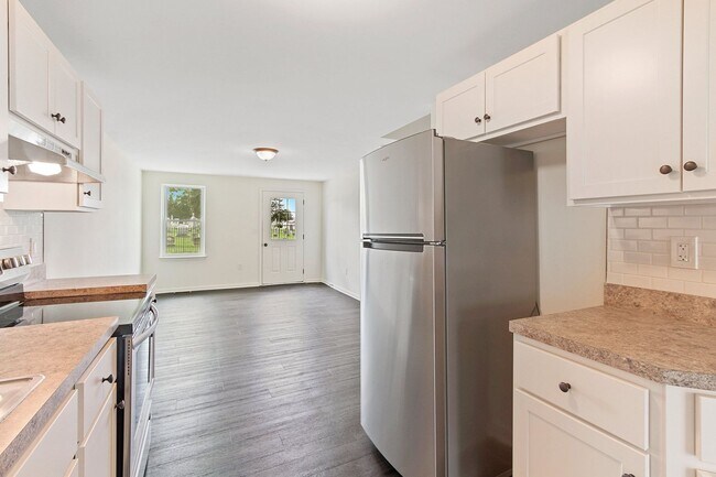 Building Photo - Modern 3BR/2BA Home in Columbia Borough School District w/ Fenced Yard & Central Air!