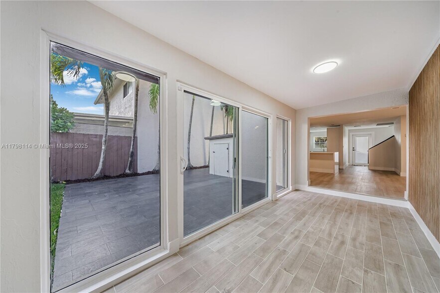 Building Photo - 14725 SW 107th Ter