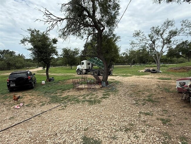 Building Photo - 968 Red Town Rd