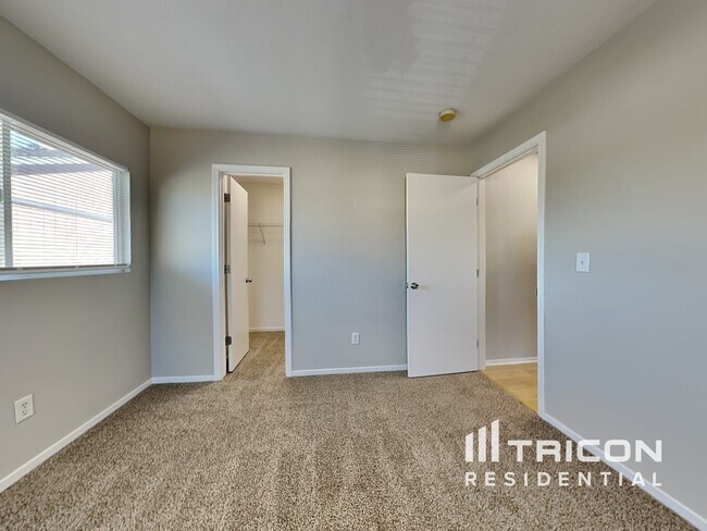 Building Photo - 9696 Canyon Meadows Drive Reno NV