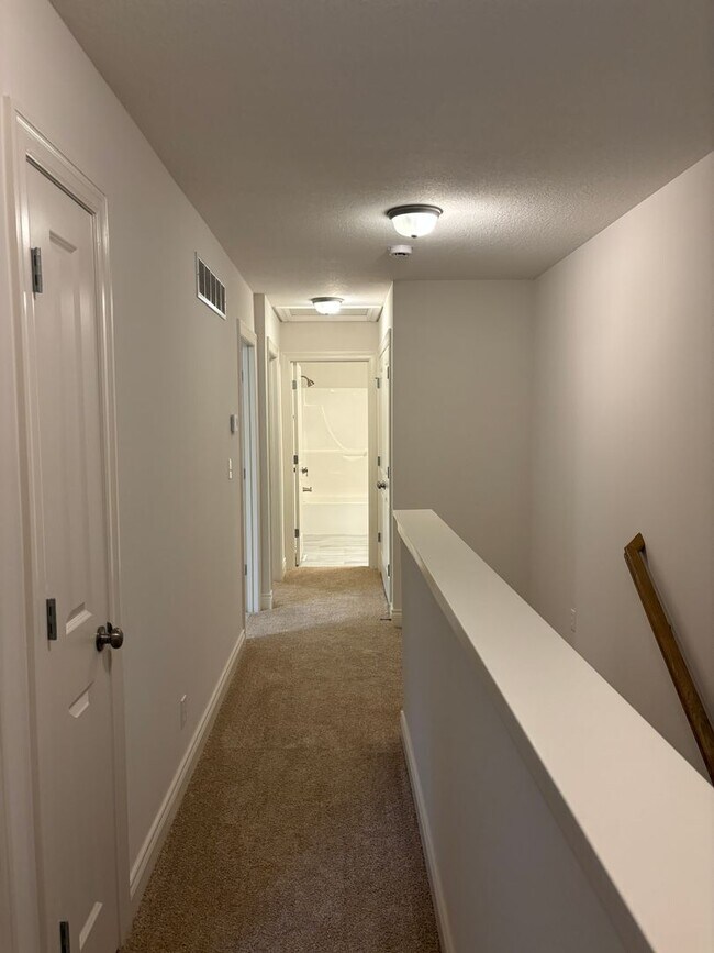 Building Photo - 14 3rd Ave