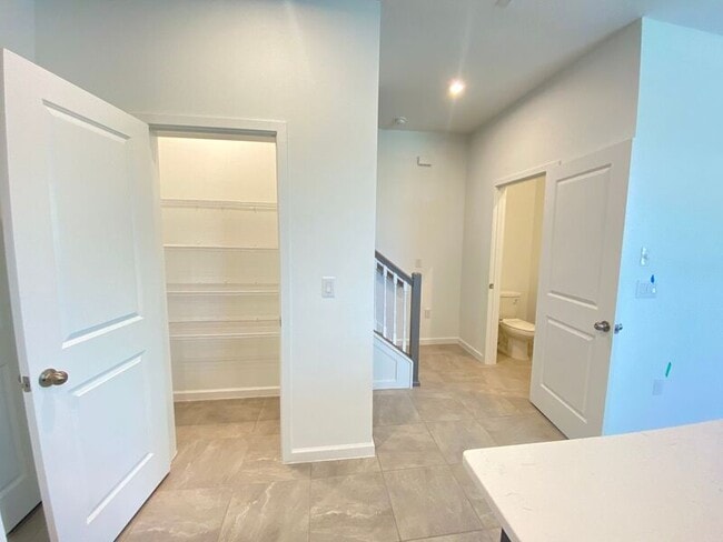 Building Photo - 4196 Sadler Rd