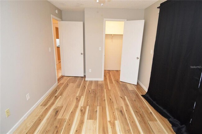 Building Photo - 2904 Lichen Ln