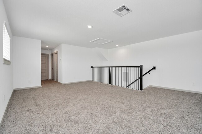 Building Photo - 4010 Elk Crk Ct