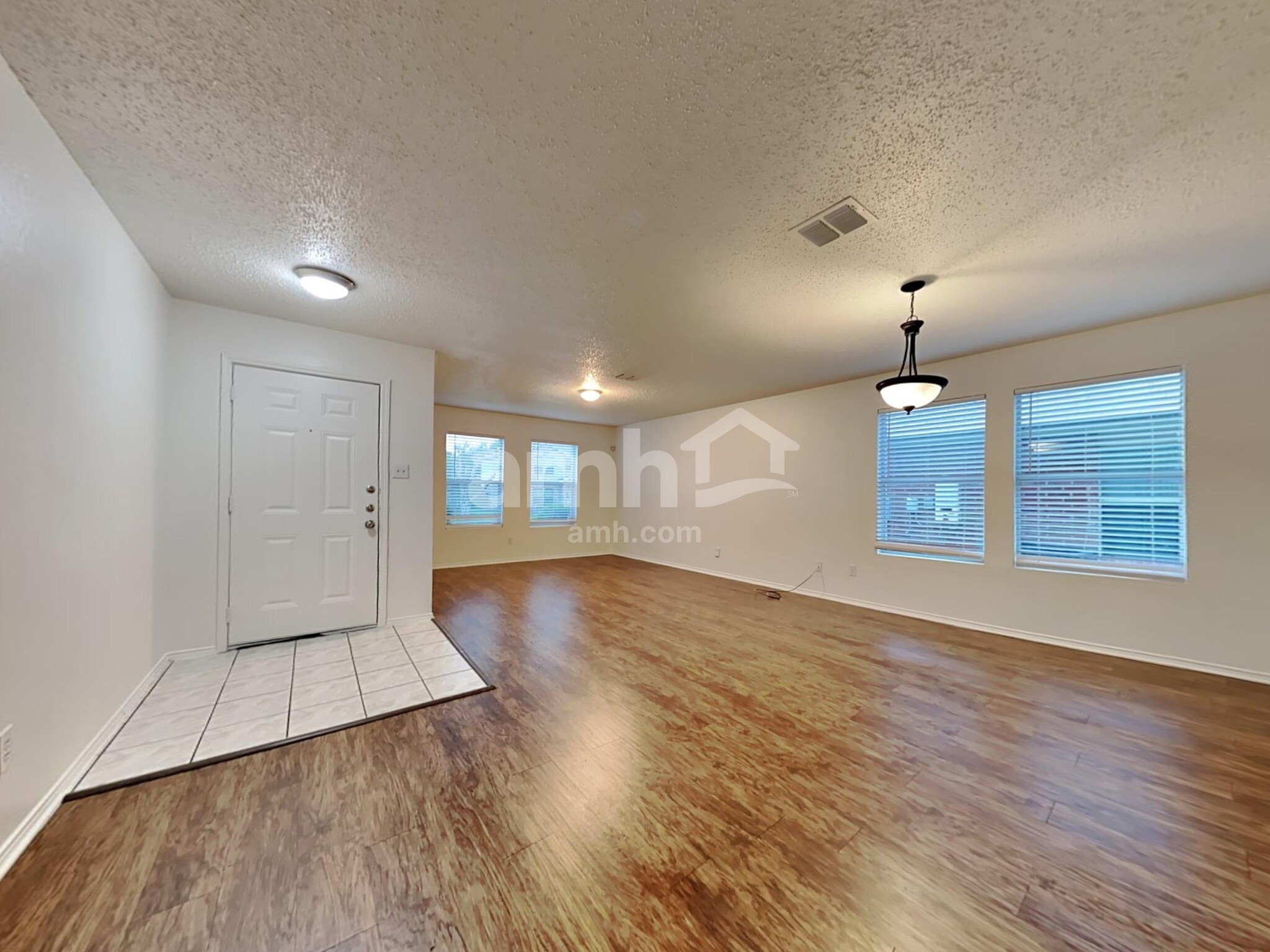 Building Photo - 4105 Hunters Creek Dr