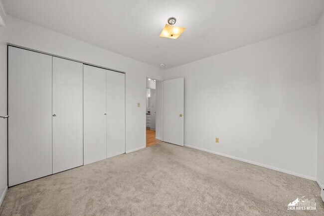 Building Photo - 4071 MacInnes Street