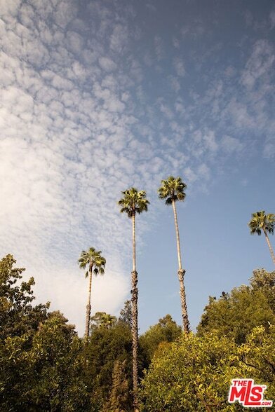 Building Photo - 1420 Cuyama Rd