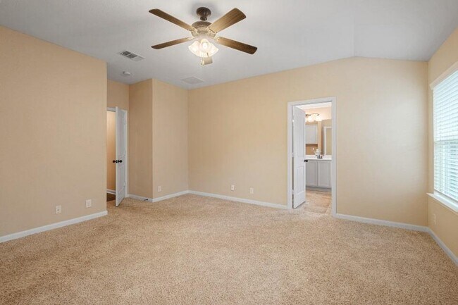 Building Photo - 8532 Harrier Dr