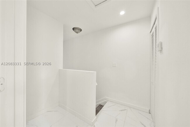 Building Photo - 5220 NW 24th Pl