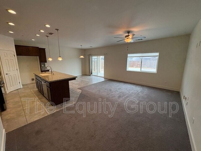 Building Photo - 2234 S Oakhurst Ct