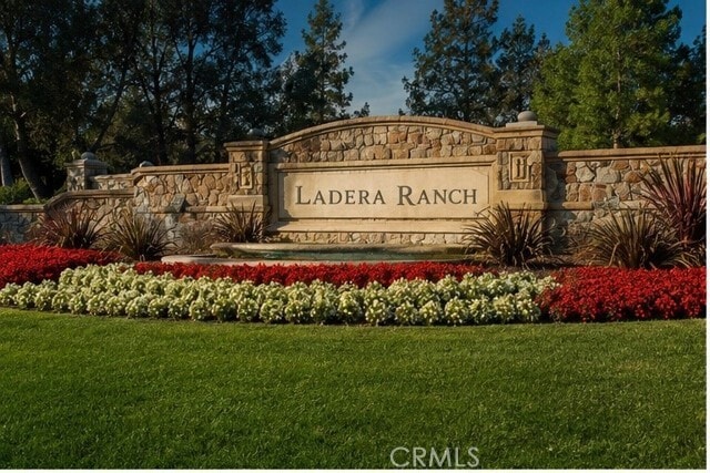 Building Photo - 121 Chadron Cir