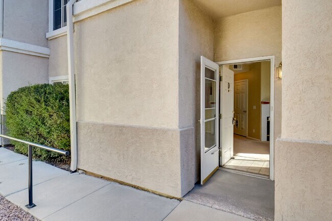 Building Photo - 3855 Strawberry Field Grove