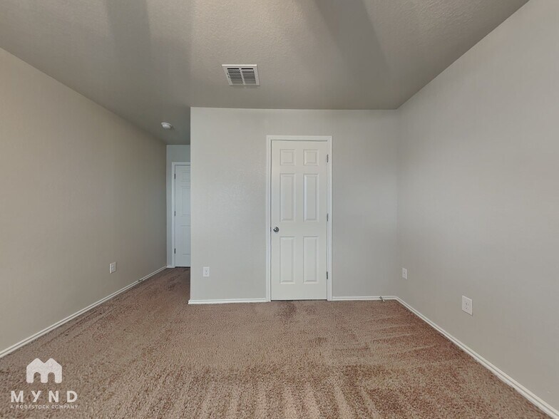 Building Photo - 3724 Colemans Run